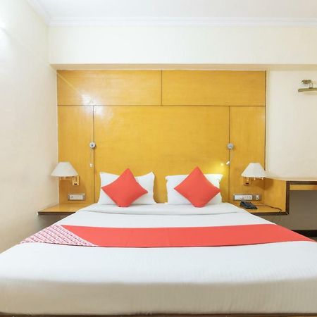 Oyo 10534 Hotel Kanishka 벵갈루루 외부 사진
