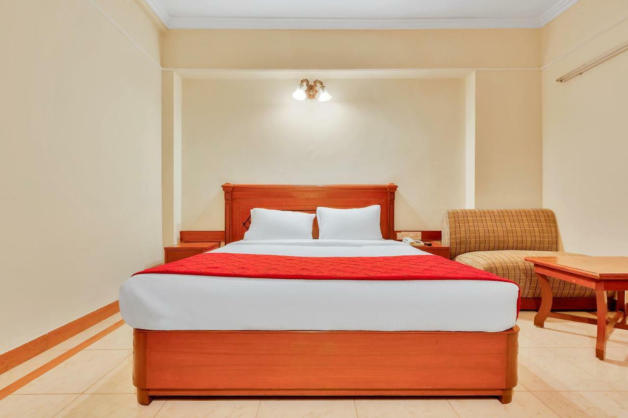 Oyo 10534 Hotel Kanishka 벵갈루루 외부 사진