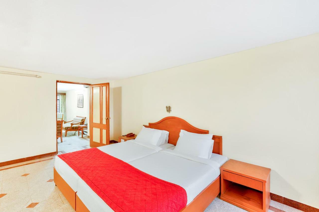 Oyo 10534 Hotel Kanishka 벵갈루루 외부 사진