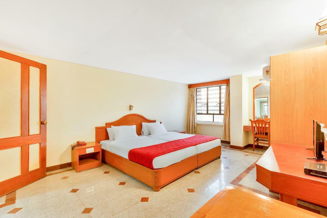 Oyo 10534 Hotel Kanishka 벵갈루루 외부 사진